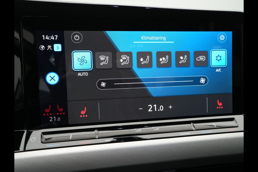 Volkswagen Golf 1.5 TSI 130pk first Navigatie Stoelverwarming Acc 18'' velgen 211 Volkswagen Golf 1.5 TSI 130pk first Navigatie Stoelverwarming Acc 18'' velgen 211