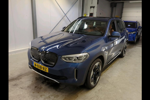 BMW iX3 High Executive 80 kWh | Trekhaak | Panorama | Leder | Navi | 360 Camera | BMW iX3 High Executive 80 kWh | Trekhaak | Panorama | Leder | Navi | 360 Camera |
