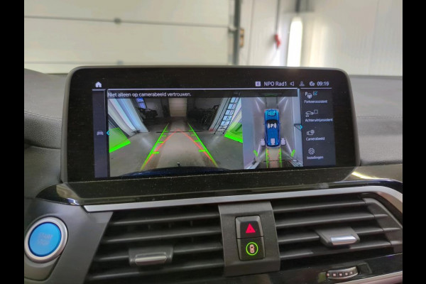 BMW iX3 High Executive 80 kWh | Trekhaak | Panorama | Leder | Navi | 360 Camera | BMW iX3 High Executive 80 kWh | Trekhaak | Panorama | Leder | Navi | 360 Camera |