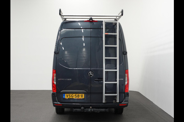 Mercedes-Benz Sprinter 311 1.9 CDI L3H2 Automaat Airco Navi Imperiaal Cruise Trekhaak Mercedes-Benz Sprinter 311 1.9 CDI L3H2 Automaat Airco Navi Imperiaal Cruise Trekhaak