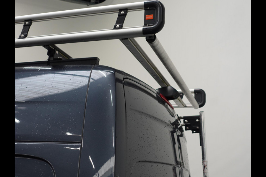 Mercedes-Benz Sprinter 311 1.9 CDI L3H2 Automaat Airco Navi Imperiaal Cruise Trekhaak Mercedes-Benz Sprinter 311 1.9 CDI L3H2 Automaat Airco Navi Imperiaal Cruise Trekhaak