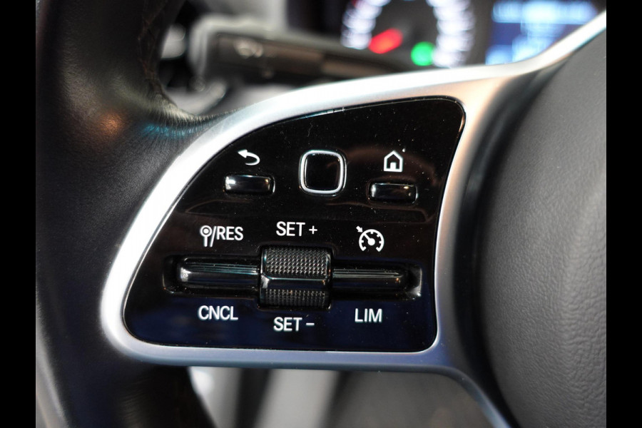 Mercedes-Benz Sprinter 311 1.9 CDI L3H2 Automaat Airco Navi Imperiaal Cruise Trekhaak Mercedes-Benz Sprinter 311 1.9 CDI L3H2 Automaat Airco Navi Imperiaal Cruise Trekhaak