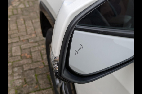Toyota RAV4 2.5 Plug-in Hybrid AWD|Stoel/Stuurverwarming|ELektrische-stoel|LED|Adaptive-Cruise|Afn.Trekhaak|Blindspot