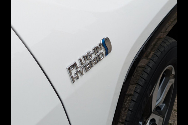 Toyota RAV4 2.5 Plug-in Hybrid AWD|Stoel/Stuurverwarming|ELektrische-stoel|LED|Adaptive-Cruise|Afn.Trekhaak|Blindspot