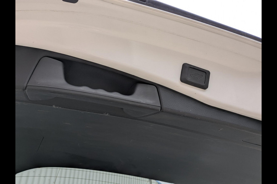 Toyota RAV4 2.5 Plug-in Hybrid AWD|Stoel/Stuurverwarming|ELektrische-stoel|LED|Adaptive-Cruise|Afn.Trekhaak|Blindspot