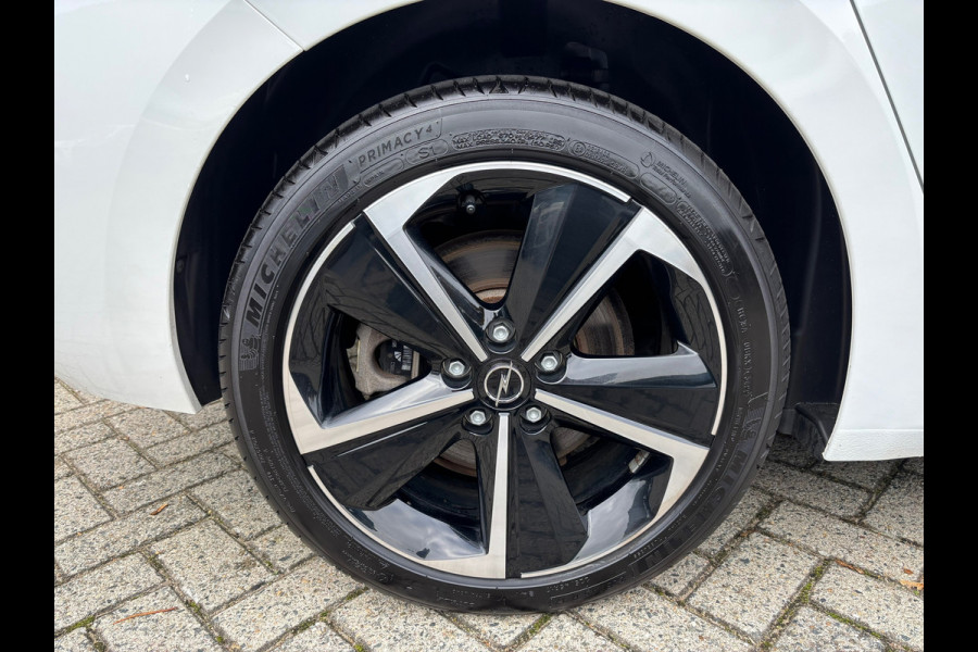 Opel Astra 1.6 Hybrid Edition Carplay Opel Astra 1.6 Hybrid Edition Carplay