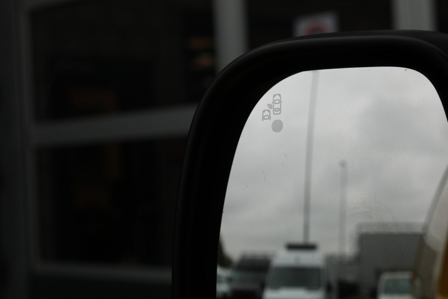 Opel Vivaro-e L3 H1 Edition 50 kWh Opel Vivaro-e L3 H1 Edition 50 kWh