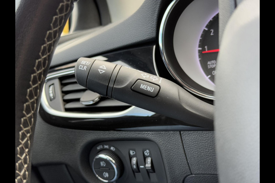 Opel Astra 1.2 Blitz Elegance 1e Eigenaar,Navi,Camera,131pk,Clima,Cruise,Lm velgen,6 Bak,Pdc V+A,Apk tot 08-2027