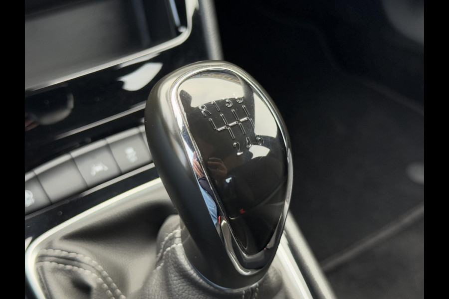 Opel Astra 1.2 Blitz Elegance 1e Eigenaar,Navi,Camera,131pk,Clima,Cruise,Lm velgen,6 Bak,Pdc V+A,Apk tot 08-2027