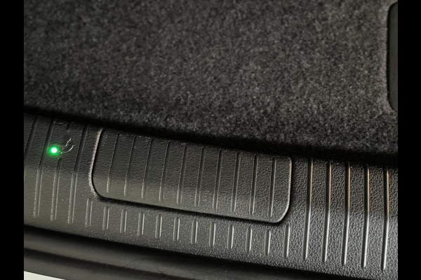 Volkswagen Golf Sportsvan 1.5 TSI ACT Highline Edition | Dynaudio | Pano | Keyless | Trekhaak | Leder | Stuur/Stoelverwarming | Volkswagen Golf Sportsvan 1.5 TSI ACT Highline Edition | Dynaudio | Pano | Keyless | Trekhaak | Leder | Stuur/Stoelverwarming |