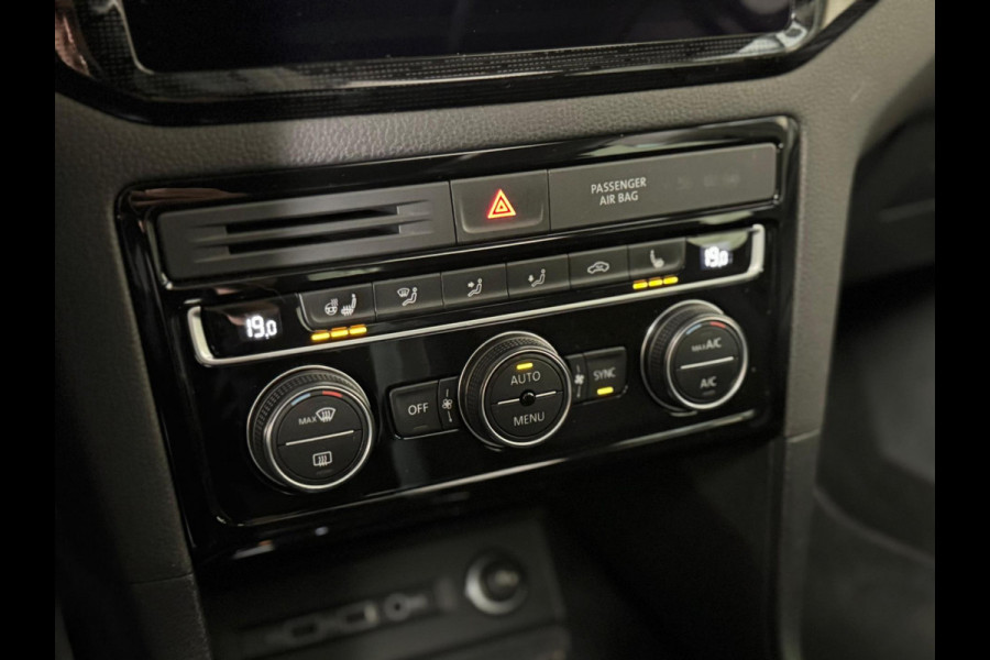 Volkswagen Golf Sportsvan 1.5 TSI ACT Highline Edition | Dynaudio | Pano | Keyless | Trekhaak | Leder | Stuur/Stoelverwarming | Volkswagen Golf Sportsvan 1.5 TSI ACT Highline Edition | Dynaudio | Pano | Keyless | Trekhaak | Leder | Stuur/Stoelverwarming |
