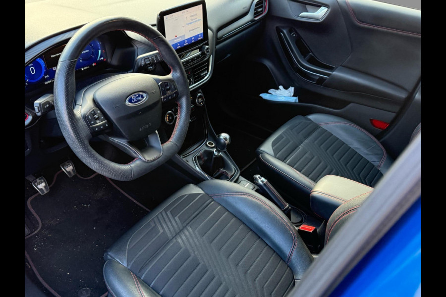 Ford Puma 1.0 EcoBoost Hybrid ST-Line X First Edition 155pk Adaptieve Cruise | Winterpack | Achteruitrijcamera | B&O Audio | Dodehoeksensoren | Full LED Ford Puma 1.0 EcoBoost Hybrid ST-Line X First Edition 155pk Adaptieve Cruise | Winterpack | Achteruitrijcamera | B&O Audio | Dodehoeksensoren | Full LED