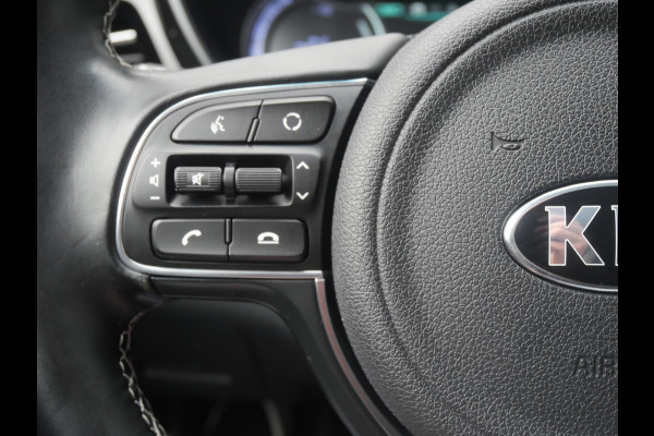 Kia e-Niro ExecutiveLine 64 kWh | 3Fase | Cruise | Clima | Carplay | Navi | Stoelverwarming-ventilatie |