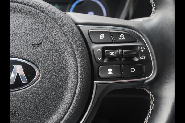 Kia e-Niro ExecutiveLine 64 kWh | 3Fase | Cruise | Clima | Carplay | Navi | Stoelverwarming-ventilatie |