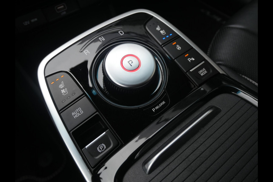 Kia e-Niro ExecutiveLine 64 kWh | 3Fase | Cruise | Clima | Carplay | Navi | Stoelverwarming-ventilatie |