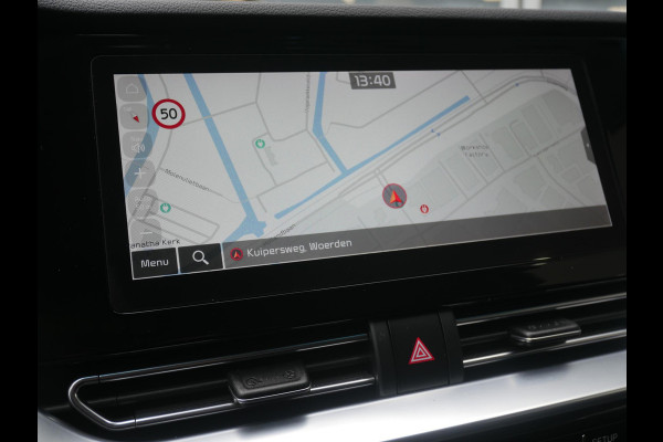 Kia e-Niro ExecutiveLine 64 kWh | 3Fase | Cruise | Clima | Carplay | Navi | Stoelverwarming-ventilatie |