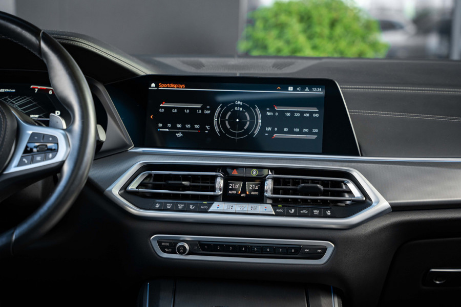 BMW X5 xDrive45e High Executive - M Sport | Maxton Pakket | Panorama | Stoelkoeling & Massage | Elek. Trekhaak BMW X5 xDrive45e High Executive - M Sport | Maxton Pakket | Panorama | Stoelkoeling & Massage | Elek. Trekhaak