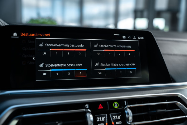 BMW X5 xDrive45e High Executive - M Sport | Maxton Pakket | Panorama | Stoelkoeling & Massage | Elek. Trekhaak BMW X5 xDrive45e High Executive - M Sport | Maxton Pakket | Panorama | Stoelkoeling & Massage | Elek. Trekhaak