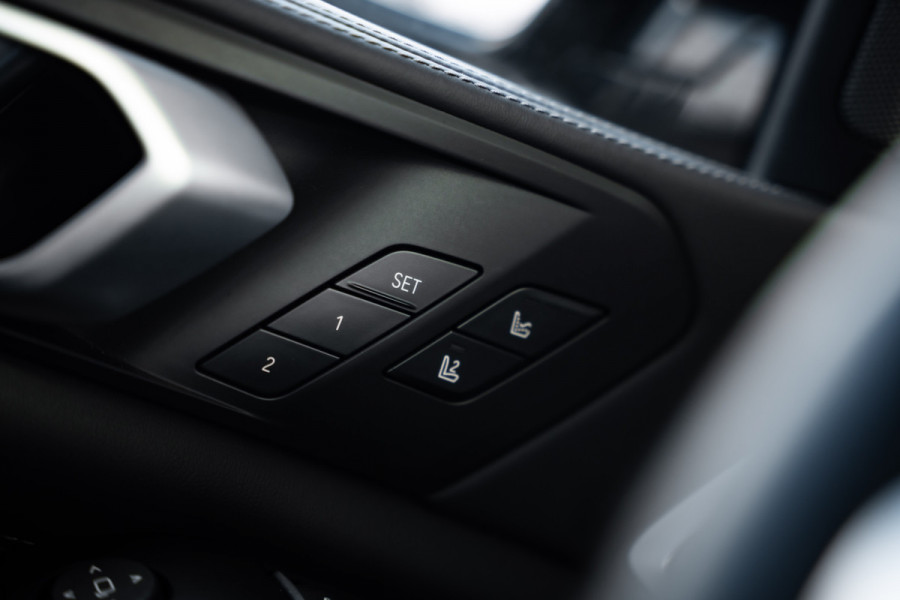 BMW X5 xDrive45e High Executive - M Sport | Maxton Pakket | Panorama | Stoelkoeling & Massage | Elek. Trekhaak BMW X5 xDrive45e High Executive - M Sport | Maxton Pakket | Panorama | Stoelkoeling & Massage | Elek. Trekhaak