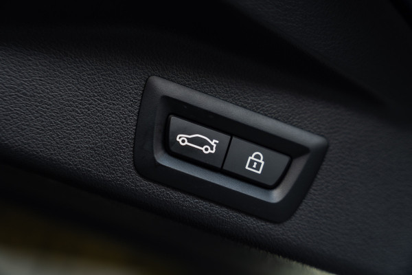 BMW X5 xDrive45e High Executive - M Sport | Maxton Pakket | Panorama | Stoelkoeling & Massage | Elek. Trekhaak BMW X5 xDrive45e High Executive - M Sport | Maxton Pakket | Panorama | Stoelkoeling & Massage | Elek. Trekhaak