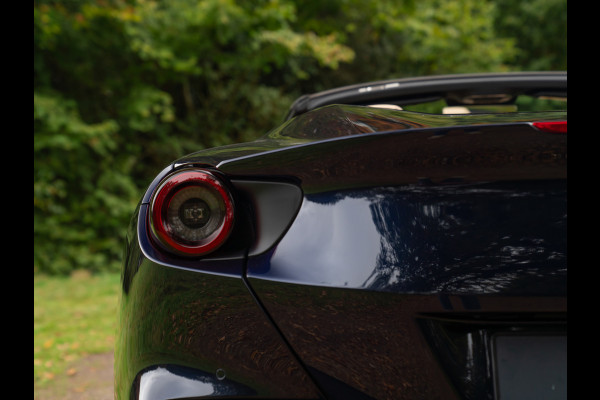 Ferrari Portofino M 3.9 V8 HELE | Blu America | Carbon Driver Zone | JBL | Orig. NL