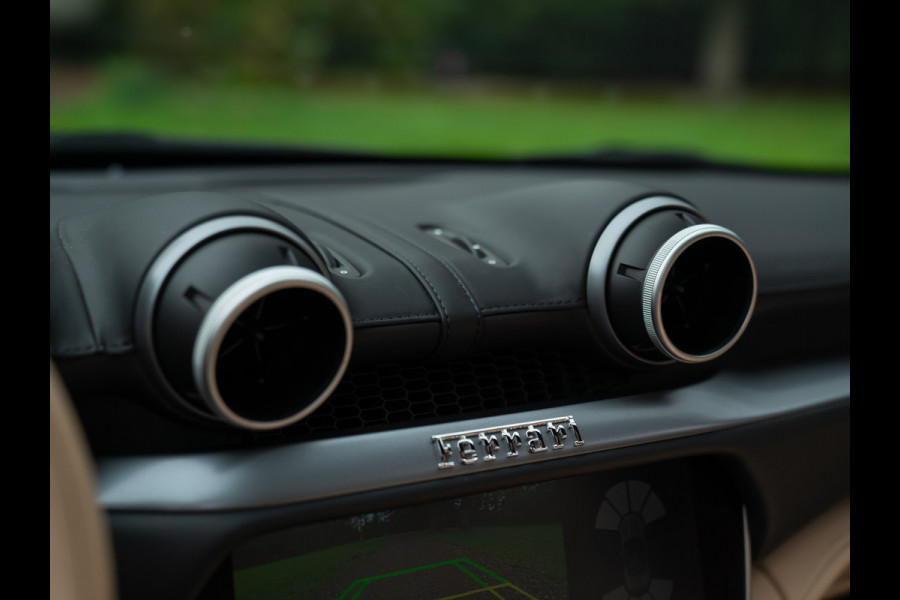 Ferrari Portofino M 3.9 V8 HELE | Blu America | Carbon Driver Zone | JBL | Orig. NL