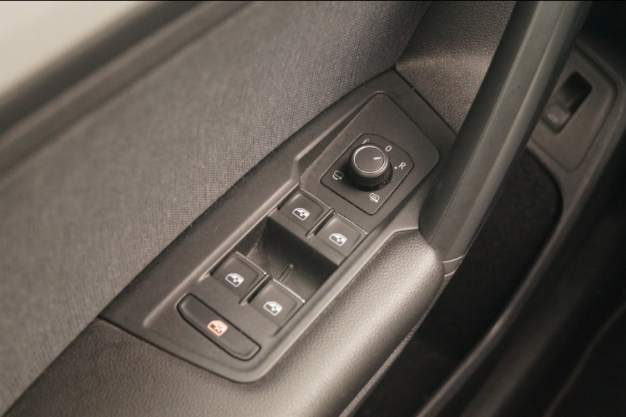 Seat Tarraco 1.5 TSI 150pk Style 7-persoons -LED-NAVI-ECC-PDC-