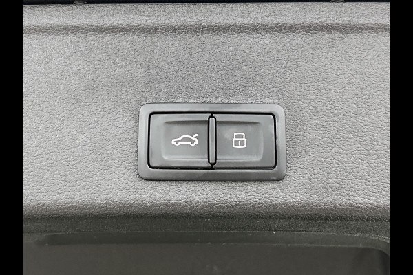 Audi A4 Avant 3.0 TFSI S4 quattro Pro Line Plus(Dealer OnderH, Pano, Camera, Digitale Dash, StoelV, Navi, Adaptieve Cruise, Etc) Audi A4 Avant 3.0 TFSI S4 quattro Pro Line Plus(Dealer OnderH, Pano, Camera, Digitale Dash, StoelV, Navi, Adaptieve Cruise, Etc)