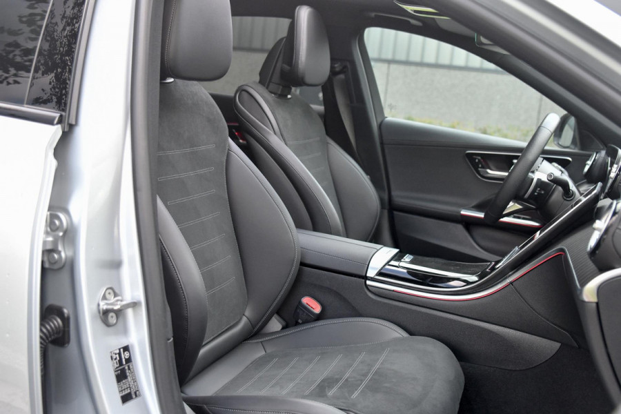 Mercedes-Benz C-Klasse 180 AMG Night ed. Pano, Memory, 360, Dodeh, Sfeer, CarPlay!