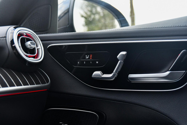 Mercedes-Benz C-Klasse 180 AMG Night ed. Pano, Memory, 360, Dodeh, Sfeer, CarPlay!