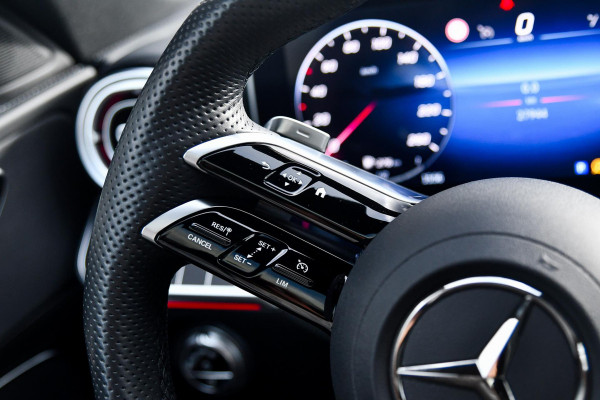 Mercedes-Benz C-Klasse 180 AMG Night ed. Pano, Memory, 360, Dodeh, Sfeer, CarPlay!