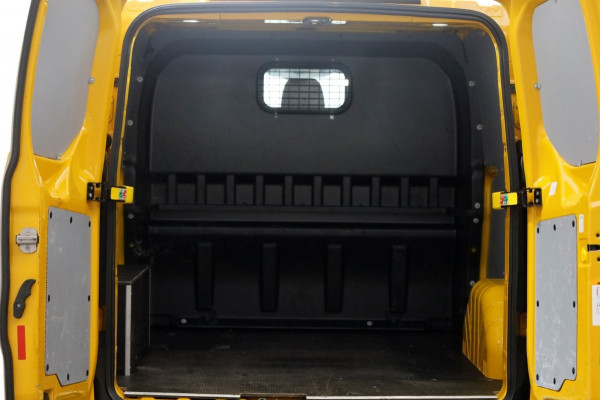 Ford Transit Custom 2.0 TDCI L2H1 Trend D.C. Airco/Trekhaak 2.750kg 03-2021