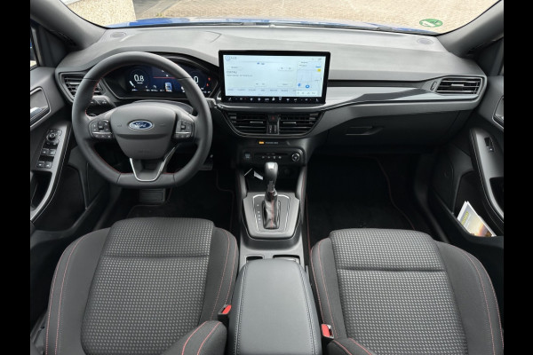 Ford Focus 155PK EBH ST Line X AUTOMAAT! TREKHAAK! WINTERPACK! 18INCH!