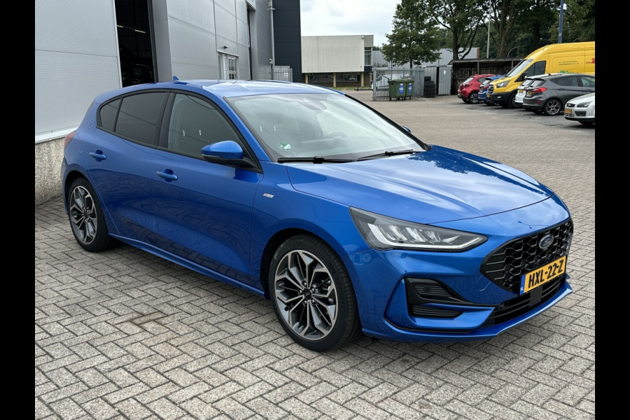 Ford Focus 155PK EBH ST Line X AUTOMAAT! TREKHAAK! WINTERPACK! 18INCH!