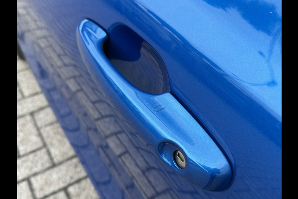 Ford Focus 155PK EBH ST Line X AUTOMAAT! TREKHAAK! WINTERPACK! 18INCH!