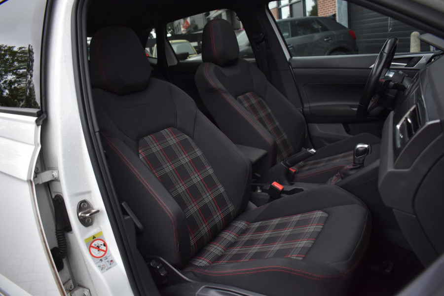 Volkswagen Polo 2.0 TSI GTI Pano DSG Virtual Stoelvw Volkswagen Polo 2.0 TSI GTI Pano DSG Virtual Stoelvw