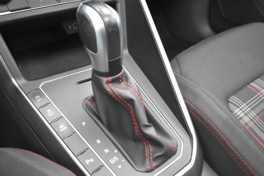 Volkswagen Polo 2.0 TSI GTI Pano DSG Virtual Stoelvw Volkswagen Polo 2.0 TSI GTI Pano DSG Virtual Stoelvw