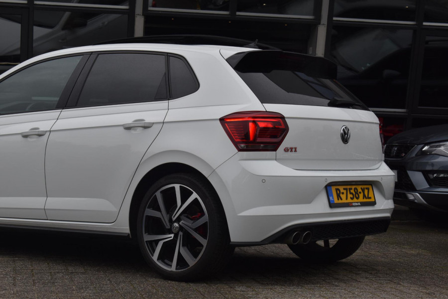 Volkswagen Polo 2.0 TSI GTI Pano DSG Virtual Stoelvw Volkswagen Polo 2.0 TSI GTI Pano DSG Virtual Stoelvw