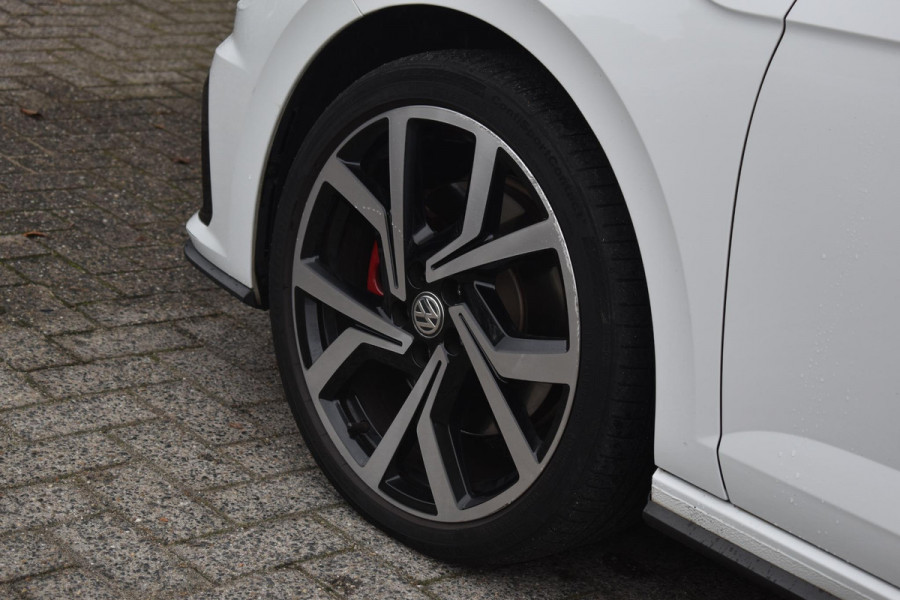 Volkswagen Polo 2.0 TSI GTI Pano DSG Virtual Stoelvw Volkswagen Polo 2.0 TSI GTI Pano DSG Virtual Stoelvw