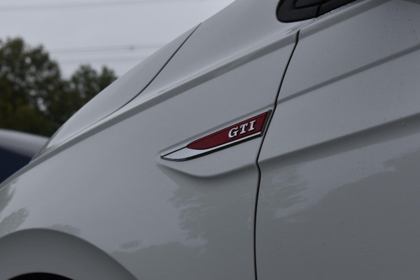 Volkswagen Polo 2.0 TSI GTI Pano DSG Virtual Stoelvw Volkswagen Polo 2.0 TSI GTI Pano DSG Virtual Stoelvw