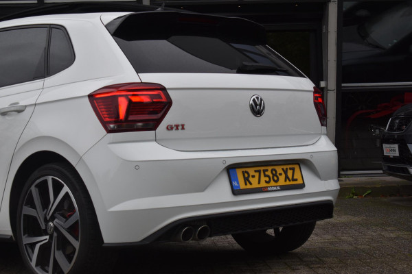 Volkswagen Polo 2.0 TSI GTI Pano DSG Virtual Stoelvw Volkswagen Polo 2.0 TSI GTI Pano DSG Virtual Stoelvw