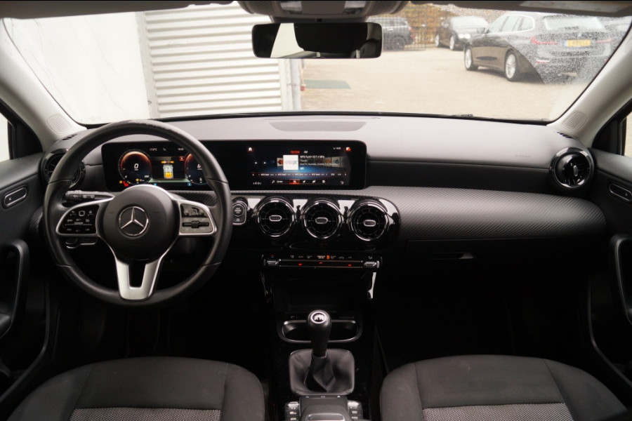 Mercedes-Benz A-Klasse 160 Business Solution -NAVI-ECC-PDC-CAM- Mercedes-Benz A-Klasse 160 Business Solution -NAVI-ECC-PDC-CAM-