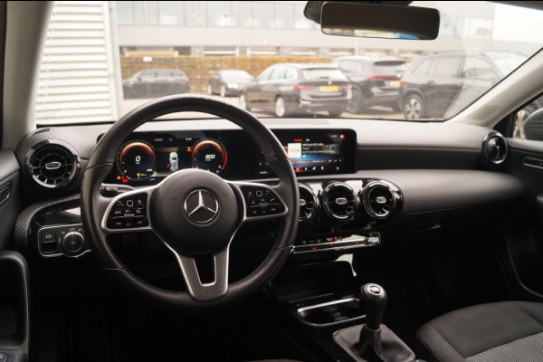 Mercedes-Benz A-Klasse 160 Business Solution -NAVI-ECC-PDC-CAM- Mercedes-Benz A-Klasse 160 Business Solution -NAVI-ECC-PDC-CAM-