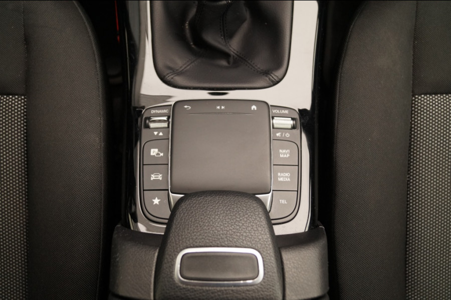 Mercedes-Benz A-Klasse 160 Business Solution -NAVI-ECC-PDC-CAM- Mercedes-Benz A-Klasse 160 Business Solution -NAVI-ECC-PDC-CAM-