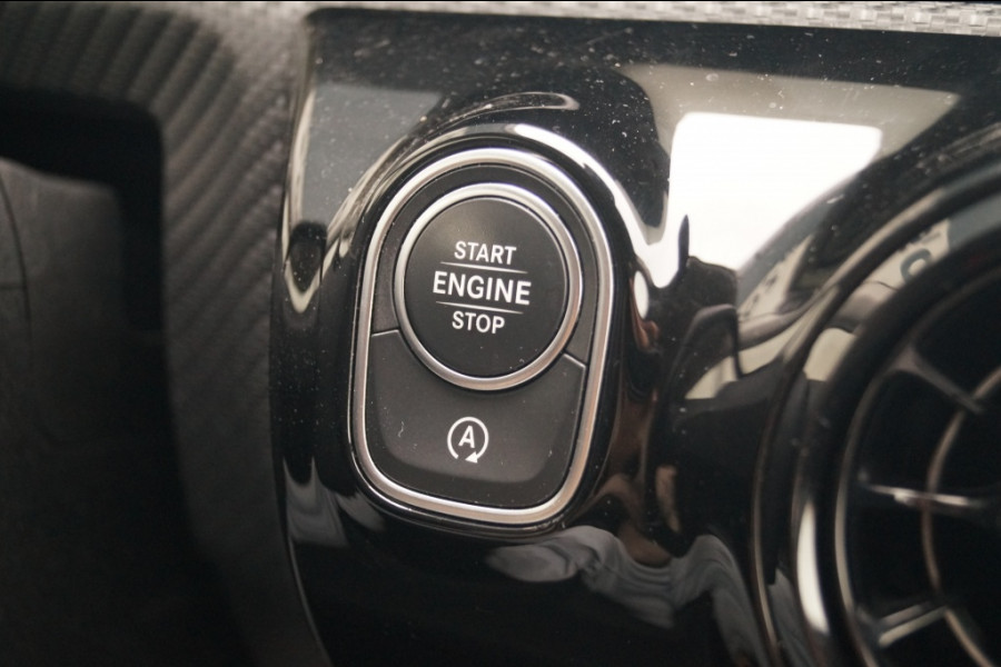 Mercedes-Benz A-Klasse 160 Business Solution -NAVI-ECC-PDC-CAM- Mercedes-Benz A-Klasse 160 Business Solution -NAVI-ECC-PDC-CAM-
