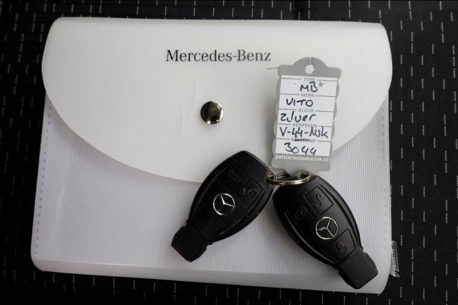 Mercedes-Benz Vito 114 CDI 136pk Compact 9G Automaat 2x Schuifdeur/LED/Camera/Inrichting 05-2022 Mercedes-Benz Vito 114 CDI 136pk Compact 9G Automaat 2x Schuifdeur/LED/Camera/Inrichting 05-2022