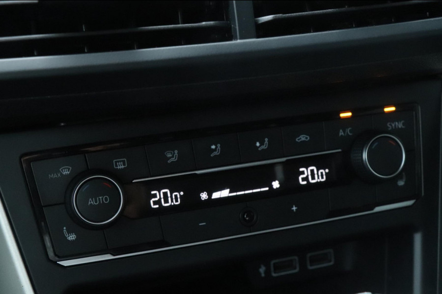 Volkswagen Polo 1.0 TSI Highline | DSG | PDC | Victual Cockpit| Nette auto!