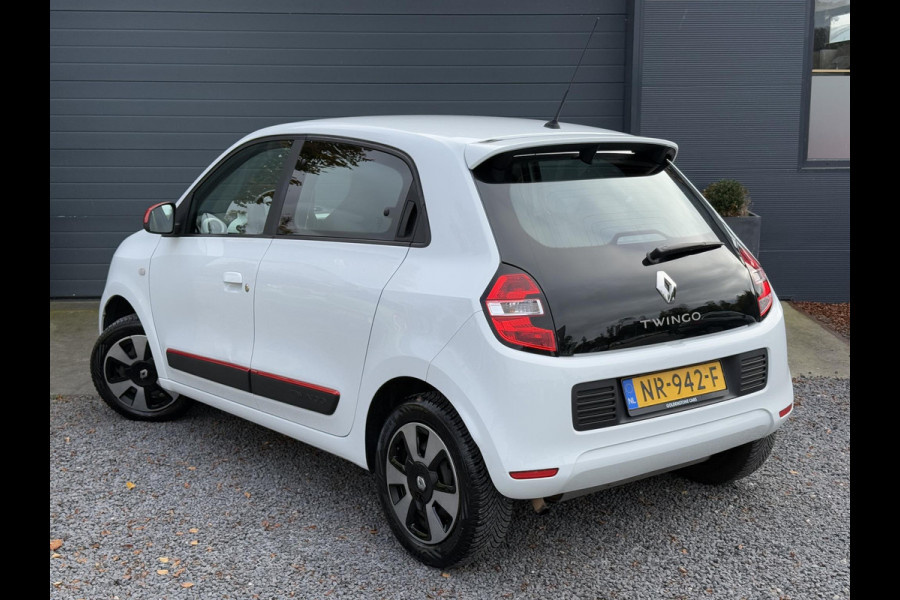 Renault Twingo 1.0 SCe Collection 2e Eigenaar,Airco,N.A.P,Zeer Zuinig,Weinig km,Apk tot 04-2026 Renault Twingo 1.0 SCe Collection 2e Eigenaar,Airco,N.A.P,Zeer Zuinig,Weinig km,Apk tot 04-2026
