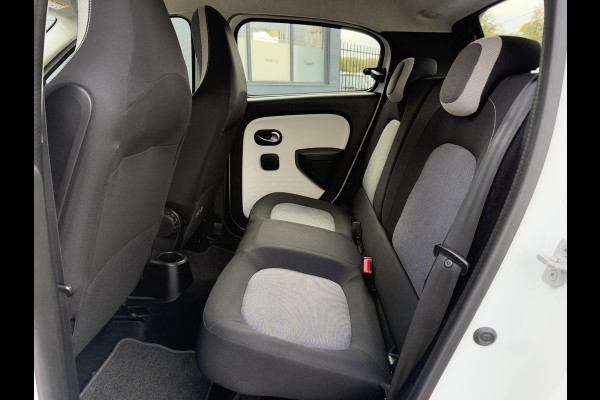 Renault Twingo 1.0 SCe Collection 2e Eigenaar,Airco,N.A.P,Zeer Zuinig,Weinig km,Apk tot 04-2026 Renault Twingo 1.0 SCe Collection 2e Eigenaar,Airco,N.A.P,Zeer Zuinig,Weinig km,Apk tot 04-2026