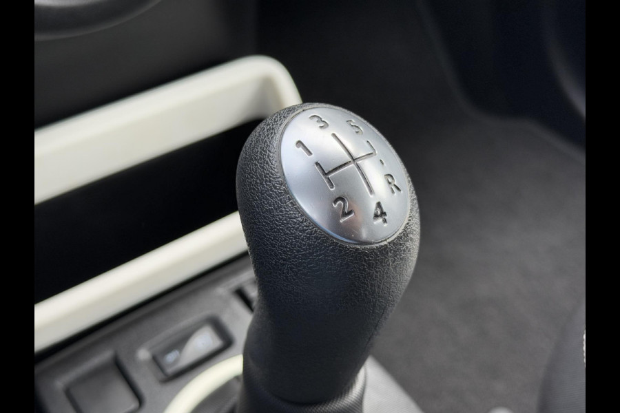 Renault Twingo 1.0 SCe Collection 2e Eigenaar,Airco,N.A.P,Zeer Zuinig,Weinig km,Apk tot 04-2026 Renault Twingo 1.0 SCe Collection 2e Eigenaar,Airco,N.A.P,Zeer Zuinig,Weinig km,Apk tot 04-2026